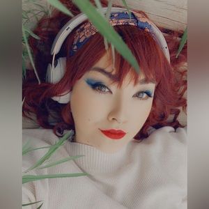 Meet your Posher, Mia